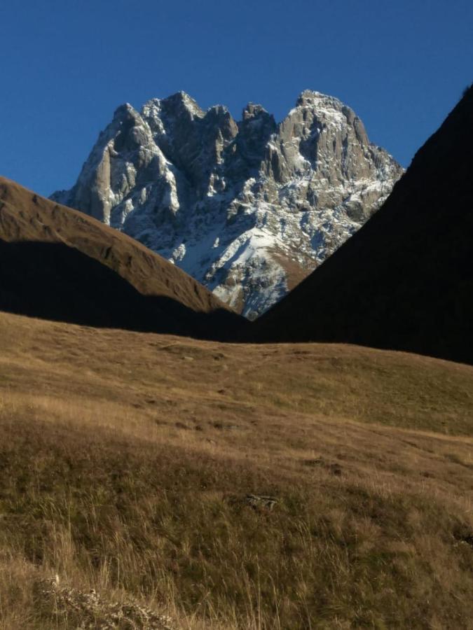 B & B Juta Kazbegi Eksteriør bilde